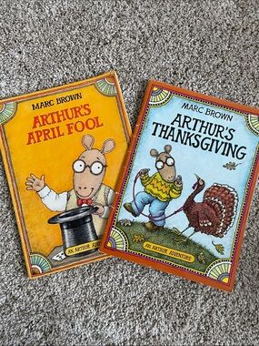 Arthur Paperback Book Bundle